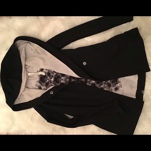 Lululemon- wrap sweatshirt